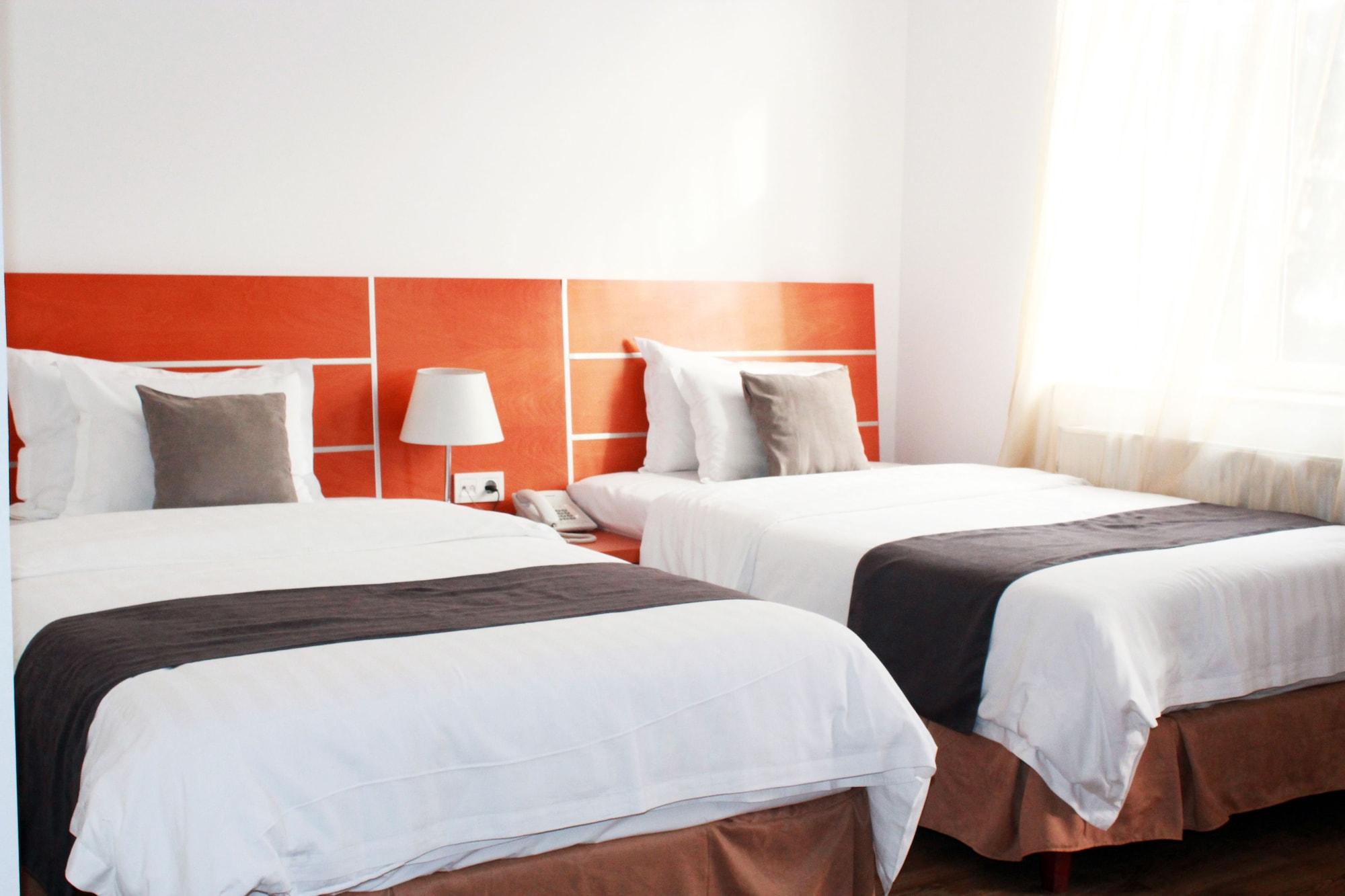 Dormitory Hualing Tbiliszi Kültér fotó