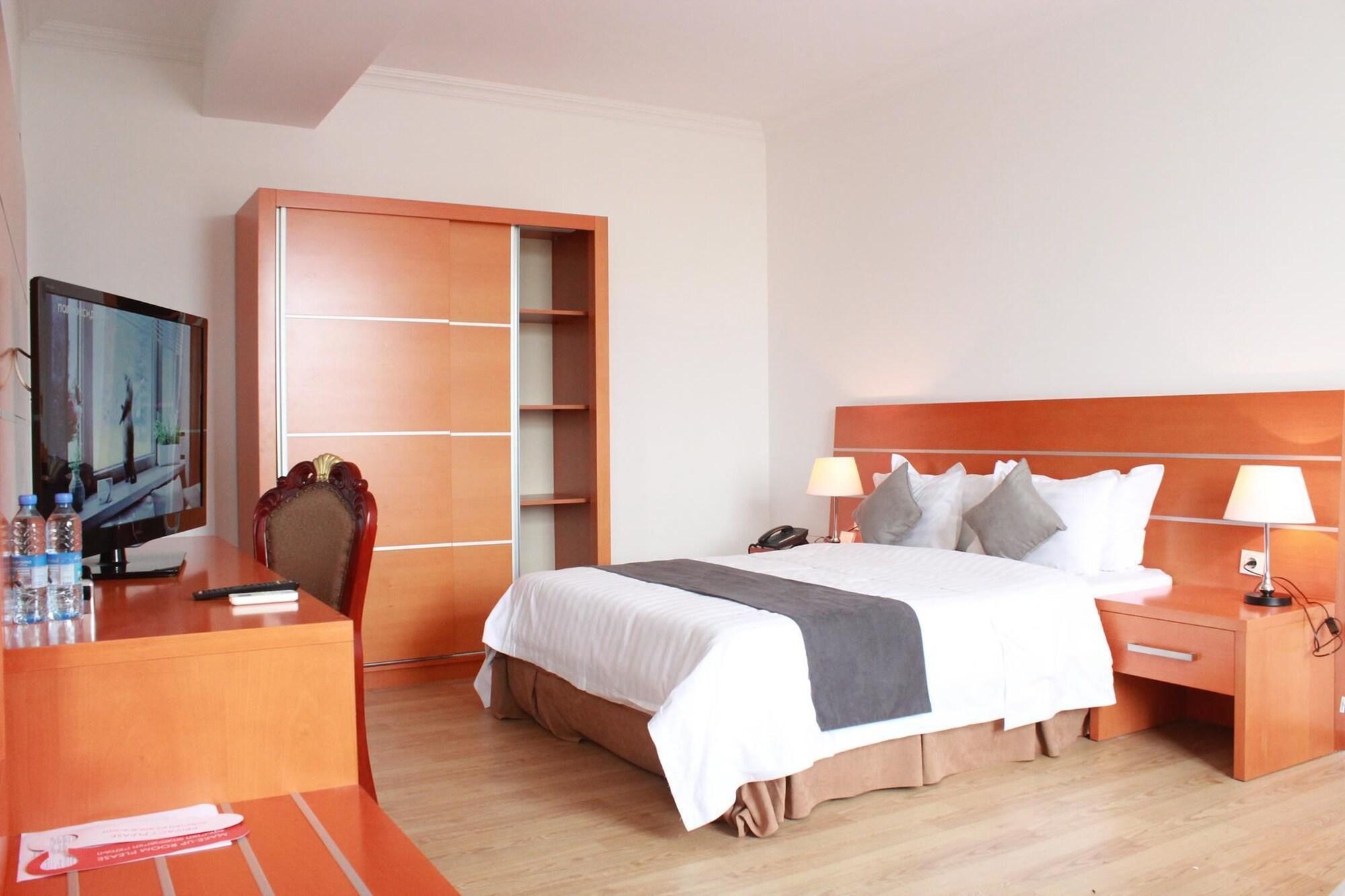 Dormitory Hualing Tbiliszi Kültér fotó