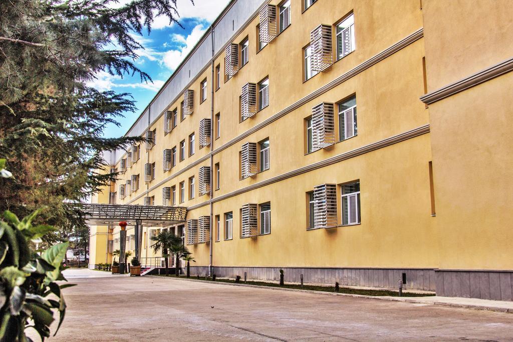 Dormitory Hualing Tbiliszi Kültér fotó