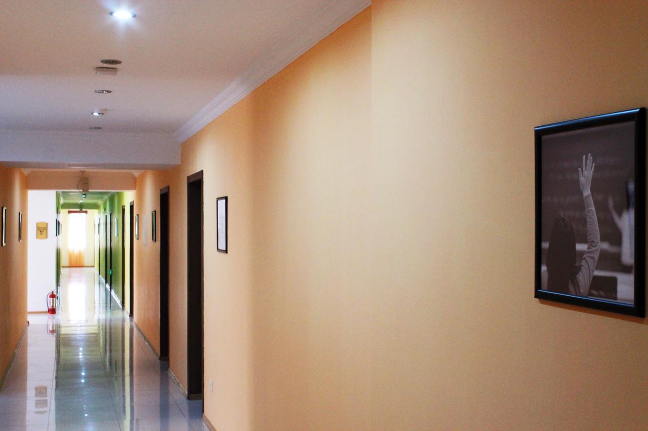 Dormitory Hualing Tbiliszi Kültér fotó