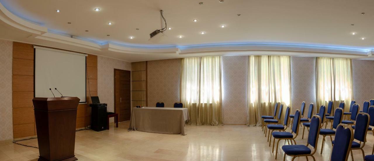 Dormitory Hualing Tbiliszi Kültér fotó